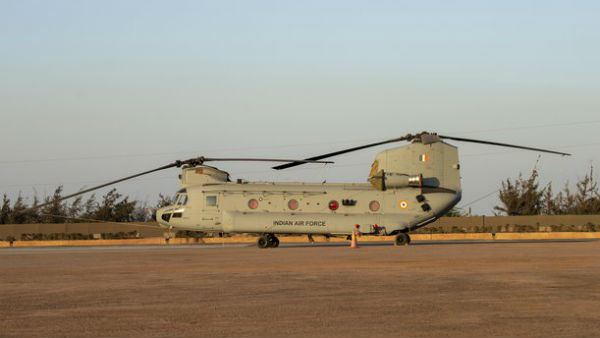 लद्दाख में तैनात हैं अपाचे, बोइंग 