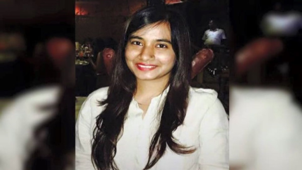 403 रैंक की थी हासिल