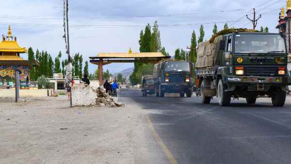 पैंगोंग लेक में भी चीन ने रची वही साजिश