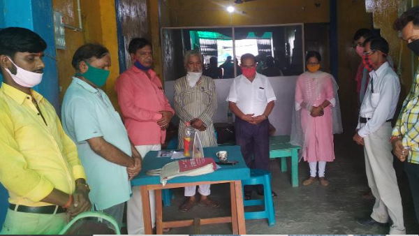 इलाके के जाने-माने साहित्यकार थे किंकर