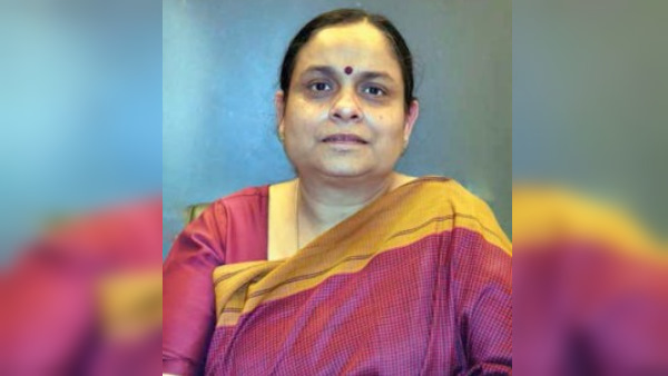 आईएएस केशनी आनंद अरोड़ा की जीवनी आईएएस केशनी आनंद अरोड़ा की जीवनी