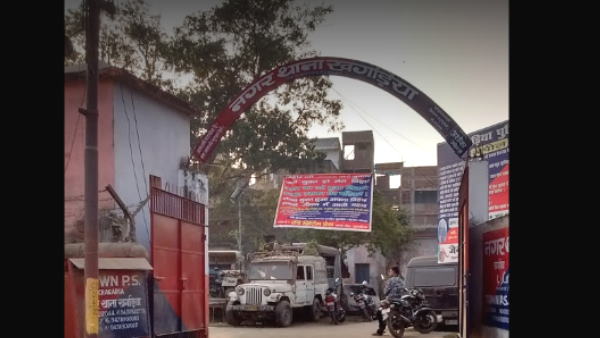 Ajit Saraf murder: Accused still not caught by police alleged wife Ajit Saraf murder: Accused still not caught by police alleged wife