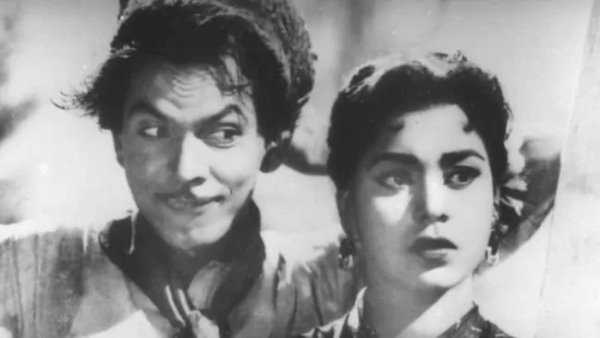 बॉलीवुड डायरेक्टर अनिल शर्मा ने भी उनके निधन पर शोक जताया