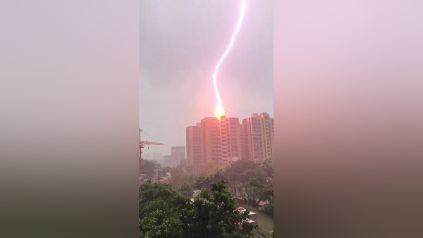 फोटो सोशल साइट्स पर वायरल