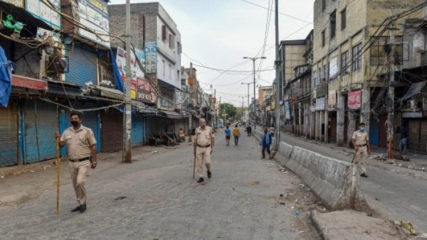 इन चीजों पर पाबंदी जारी