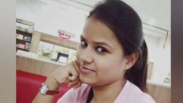 अधिकारी को इस तरह किया जा रहा था परेशान अधिकारी को इस तरह किया जा रहा था परेशान