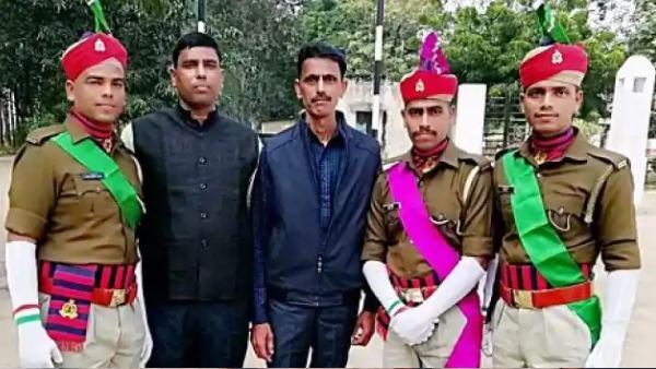 एक ही ​थाने में तैनात हैं तीनों भाई