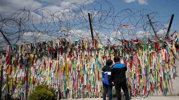 दक्षिण कोरिया से संदिग्ध मरीज के आने का दावा