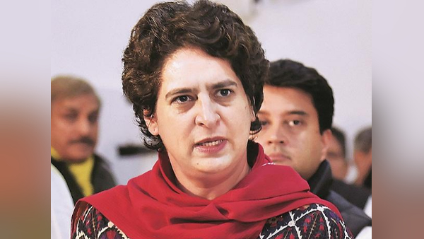 प्रियंका गांधी ने योगी सरकार को घेरा
