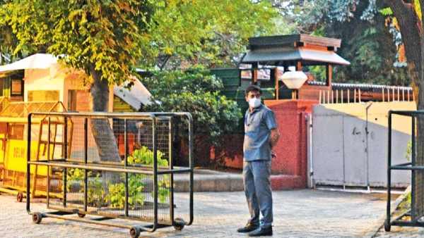 जुलाई महीने की शुरुआत में सरकारी बंगला खाली करने का नोटिस मिला जुलाई महीने की शुरुआत में सरकारी बंगला खाली करने का नोटिस मिला