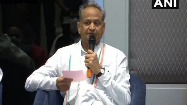 अशोक गहलोत का बीजेपी पर निशाना