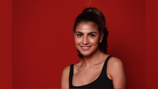 रशेल वाइट रशेल वाइट