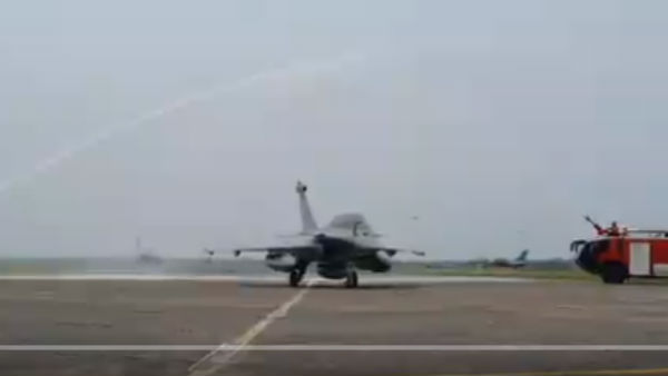 ग्रुप कैप्‍टन हरकीरत सिंह का जेट सबसे आगे 