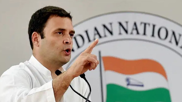 आज हमारा देश आर्थिक तौर पर संकट में है: राहुल