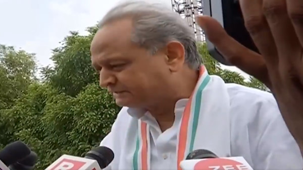  पहली किश्त पहुंच भी गई