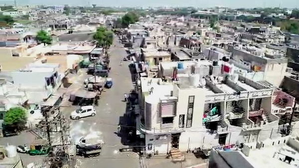Gujarat Police will not charge Traffic fine for next 21 days in Surat