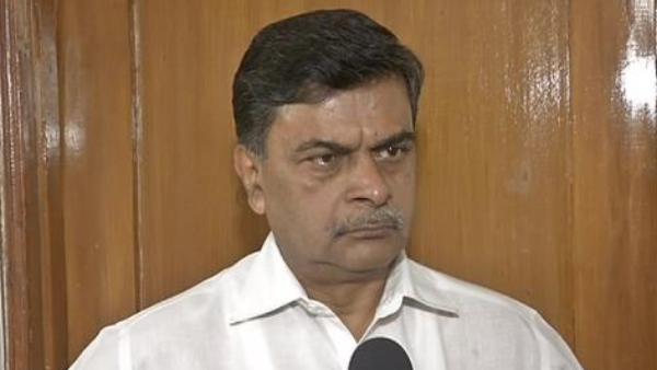 बिजली मंत्री आर के सिंह का बड़ा बयान