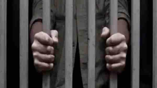 2004 में पुलिस ने पकड़ा था