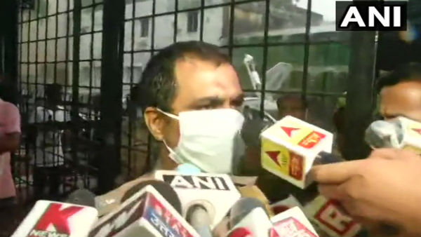 विकास दुबे को सीने और कमर में गोली लगी थी विकास दुबे को सीने और कमर में गोली लगी थी