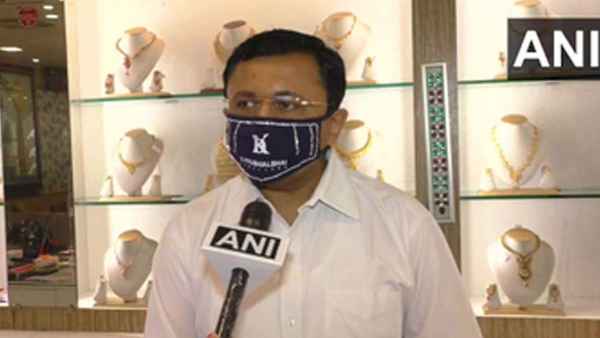 ज्वैलरी स्टोर के मालिक को ऐसे आया ये आइडिया ज्वैलरी स्टोर के मालिक को ऐसे आया ये आइडिया