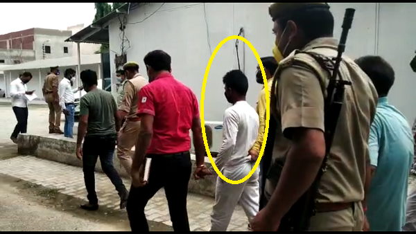 Watch: father give money to neighbors for murder of son, hapur police reveals the case