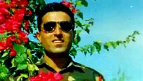 'हमें माधुरी दीक्षित चाहिए' 