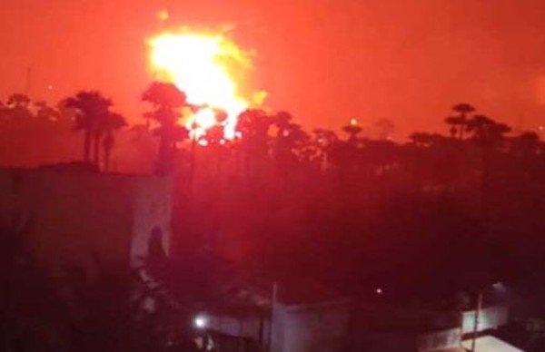 Vizag chemical plant fire, Andhra Pradesh, Visakhapatna, fire, आग, विशाखापट्टनम, आंध्र प्रदेश Vizag chemical plant fire, Andhra Pradesh, Visakhapatna, fire, आग, विशाखापट्टनम, आंध्र प्रदेश