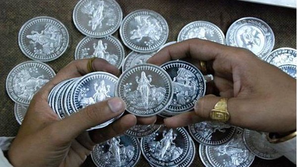 चांदी की कीमतों ने तोड़े रिकॉर्ड