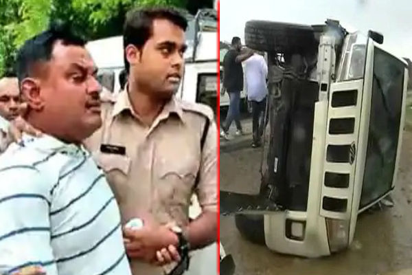 पुलिस से हथियार छीनकर भागने की कोशिश की