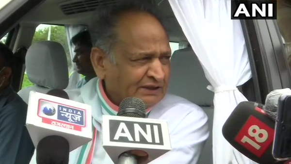 पार्टी एकजुट, भाईचारा बना रहेगा