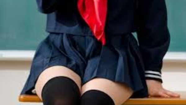 गरीब बच्चों को मुफ्त में शिक्षा प्रदान करता है स्कूल