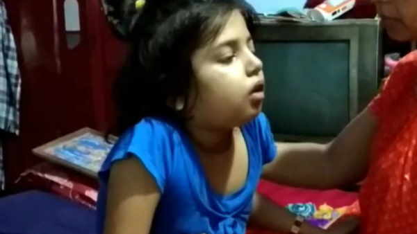 ब्लड कैंसर से पीड़ित है मासूम