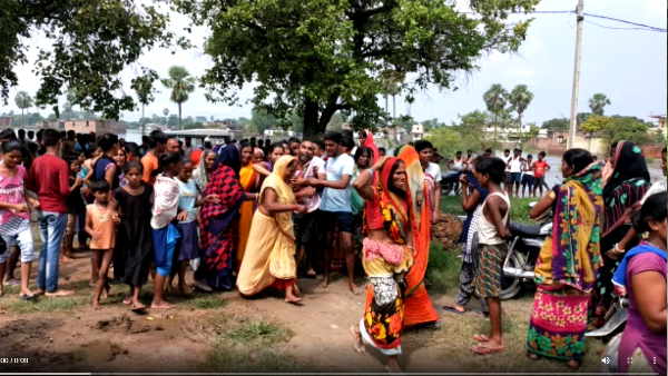 Motihari three innocent girl drowned in pond Motihari three innocent girl drowned in pond