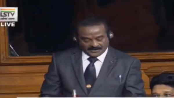 एक मिनट भी नहीं बोलने दिया था वसंत कुमार को एक मिनट भी नहीं बोलने दिया था वसंत कुमार को