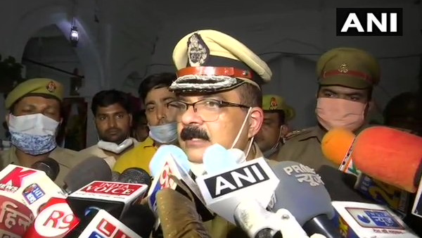 lucknow double murder Railway officer minor daughter who shot dead her mother and brother lucknow double murder Railway officer minor daughter who shot dead her mother and brother