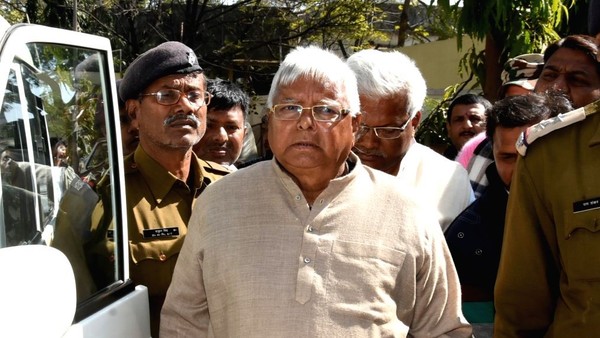 पहले से ही छिटक रहा लालू का यादव वोट