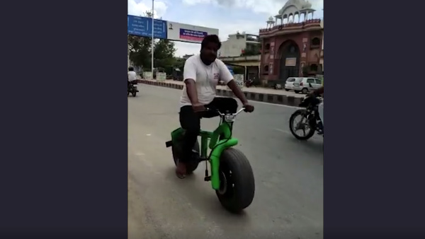  स्पीडोमीटर व टेल लाइट भी लगाई