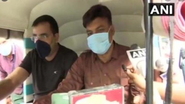 जुकाम की दवा खा कर कर रहे जांच जुकाम की दवा खा कर कर रहे जांच