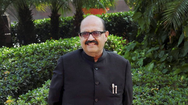 मुलायम सिंह के बेहद करीबी थे अमर सिंह