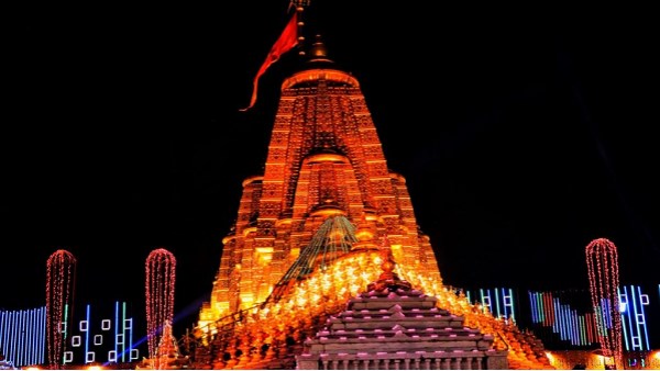 अंबाजी शक्तिपीठ: 6.50 लाख भक्तों ने किए दर्शन अंबाजी शक्तिपीठ: 6.50 लाख भक्तों ने किए दर्शन