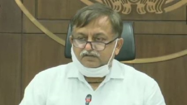 क्या कहते हैं सरकार के बड़े अधिकारी ?