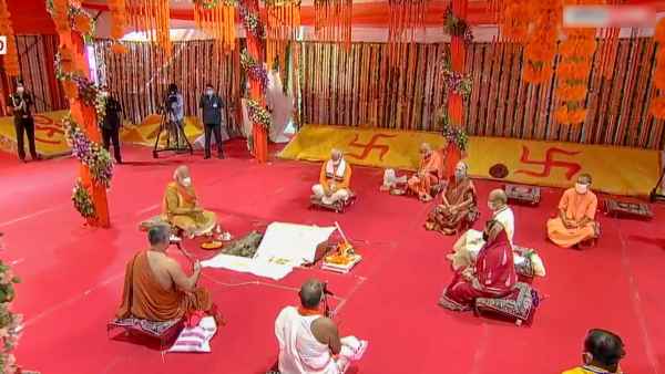 6-7 दशकों तक आंदोलन के मुखर प्रतीक बने रहे