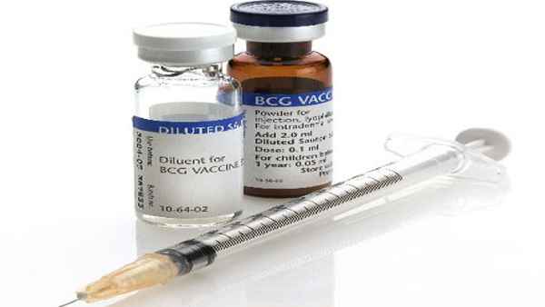 अगर अमेरिका में बीजीसी वैक्सीन अनिवार्य होती तो न होती कोरोना से इतनी मौतें अगर अमेरिका में बीजीसी वैक्सीन अनिवार्य होती तो न होती कोरोना से इतनी मौतें