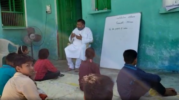 मुम्बई इनकम टैक्स कमिश्नर पद से हुए रिटायर