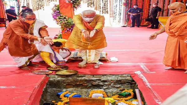 DD ने लाइव कवरेज किया, जिसे करीब 200 टीवी चैनलों ने प्रसारित किया