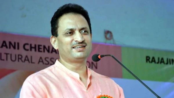 BSNL ने चीन को पहुंचाई 7,000-8,000 करोड़ की चोट BSNL ने चीन को पहुंचाई 7,000-8,000 करोड़ की चोट