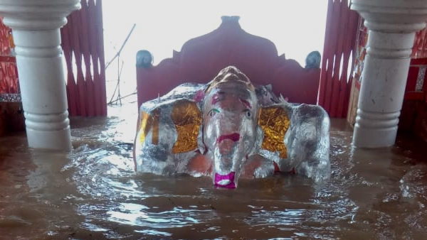 इन इलाकों में हुई जोरदार बारिश इन इलाकों में हुई जोरदार बारिश