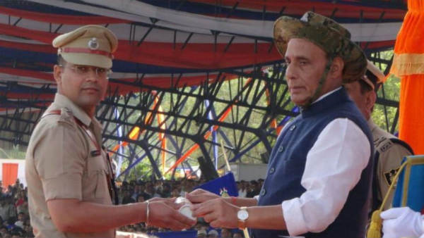 कंधे पर तीन सितारे सजाने का प्रण