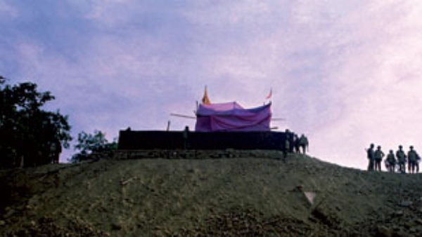 'गुंबद के अंदर राम लला की मूर्ति रखने के पीछे आरएसएस का हाथ था'