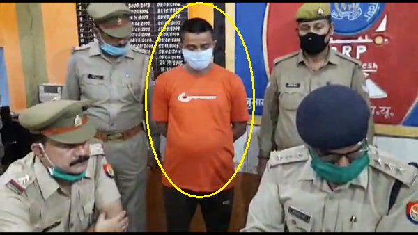 foreign currency cash seized by GRP and RPF team at uttar pradesh